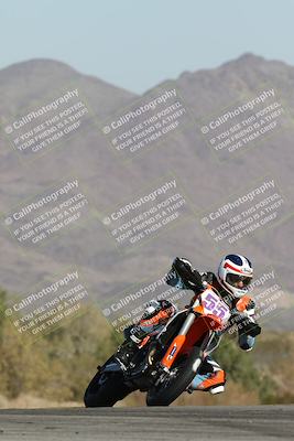 media/Dec-01-2025-Moto Forza (Mon) [[2daa91e15f]]/2-Intermediate Group/Session 2 Turn 9 Entry/